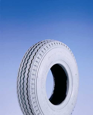 90050400 - 3.40/3.00-5 / 4PR Maxxis   C-178